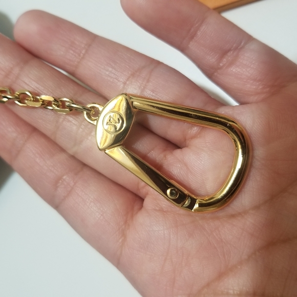 Louis Vuitton Key Pouch - Picture 5 of 7